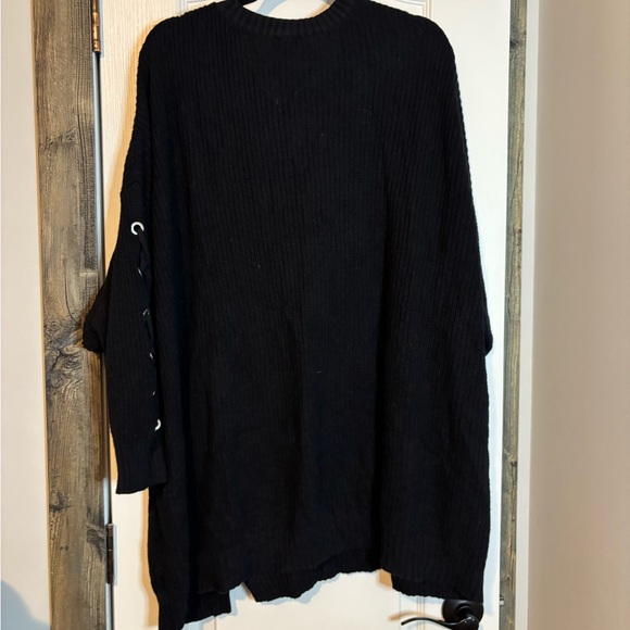 torrid size 4 Black Lace-Up Ribbed Crewneck Sweater - Picture 5 of 7